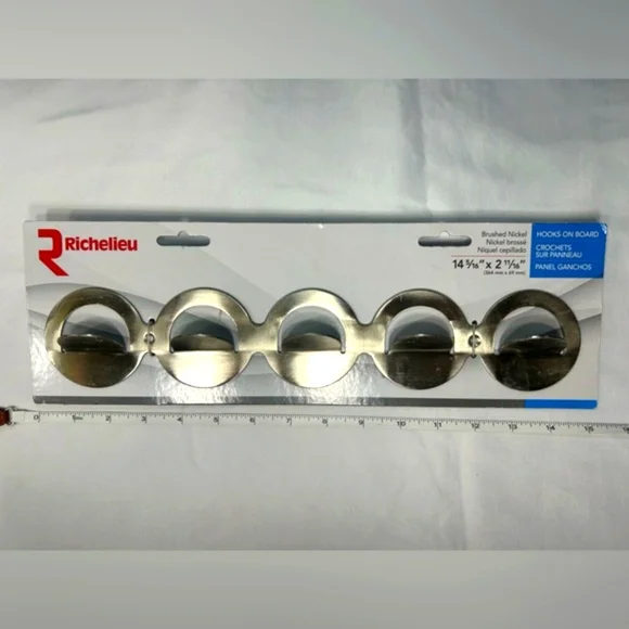 Richelieu Contemporary Silver Hook Rack - Picture 5 of 5